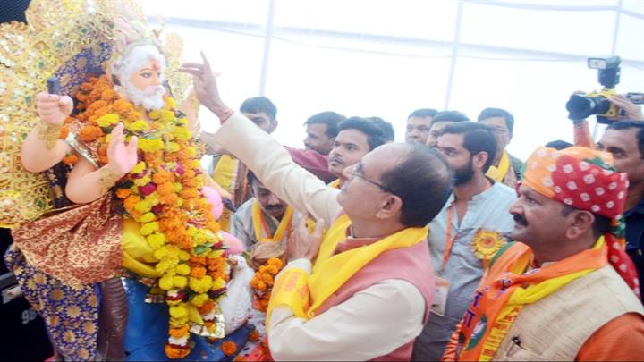 विश्वकर्मा समाज की हर समस्या को शीघ्रता से हल किया जाएगा: मुख्यमंत्री श्री चौहान